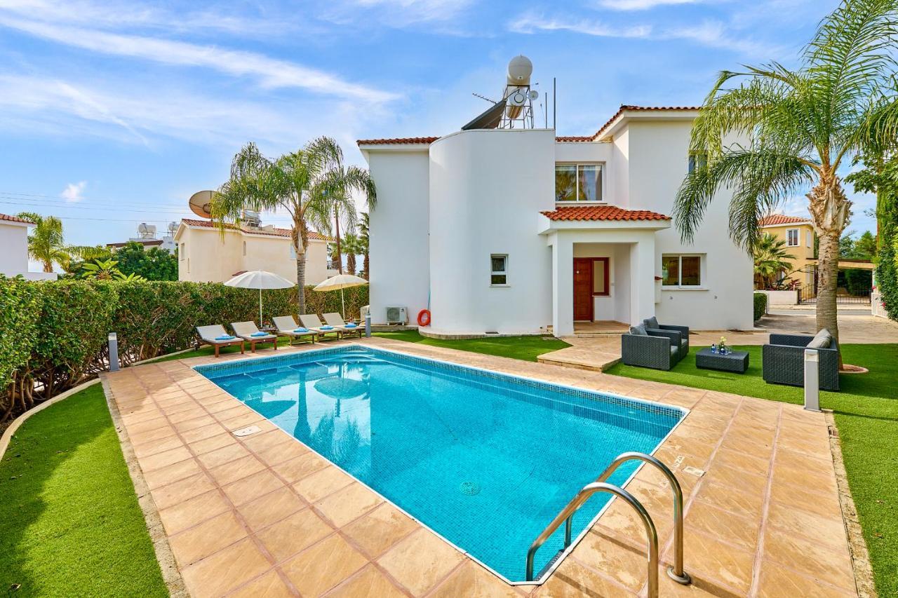 Villa Haven By Ezoria Villas Coral Bay Buitenkant foto