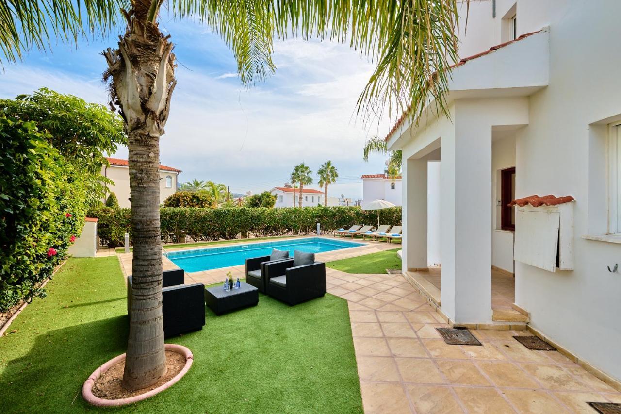 Villa Haven By Ezoria Villas Coral Bay Buitenkant foto