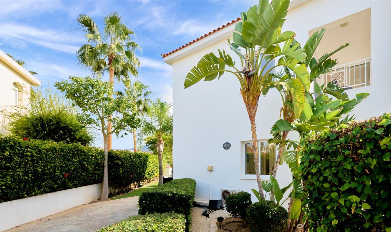 Villa Haven By Ezoria Villas Coral Bay Buitenkant foto