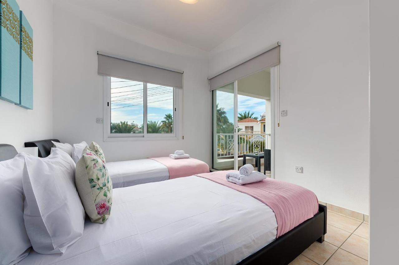 Villa Haven By Ezoria Villas Coral Bay Buitenkant foto